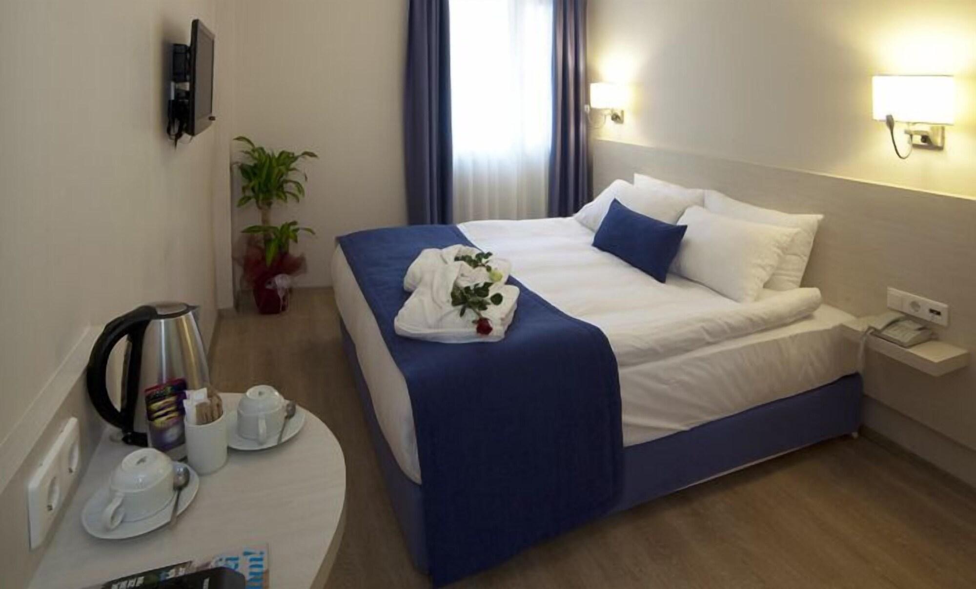 Walk In Hotel İzmir Ngoại thất bức ảnh