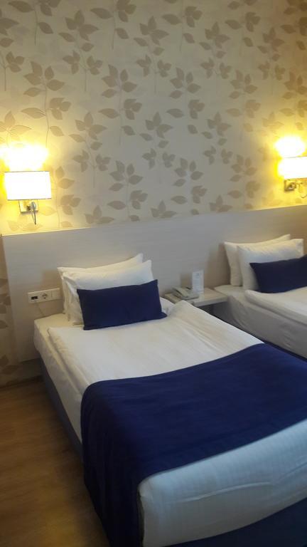 Walk In Hotel İzmir Ngoại thất bức ảnh