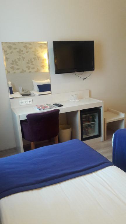 Walk In Hotel İzmir Ngoại thất bức ảnh