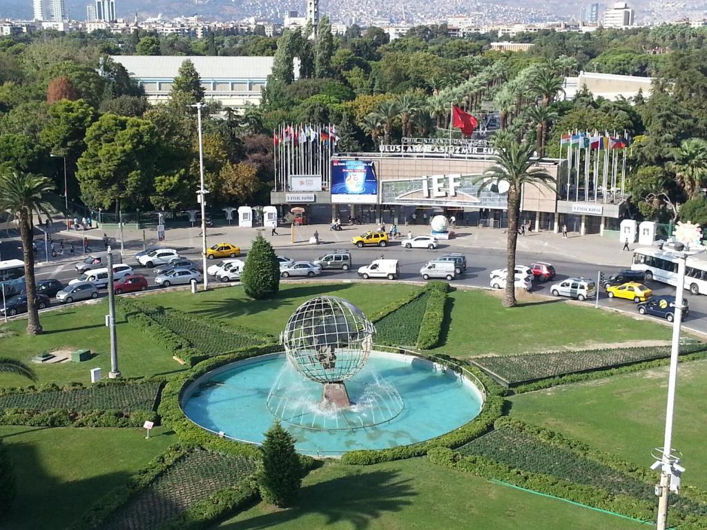 Walk In Hotel İzmir Ngoại thất bức ảnh