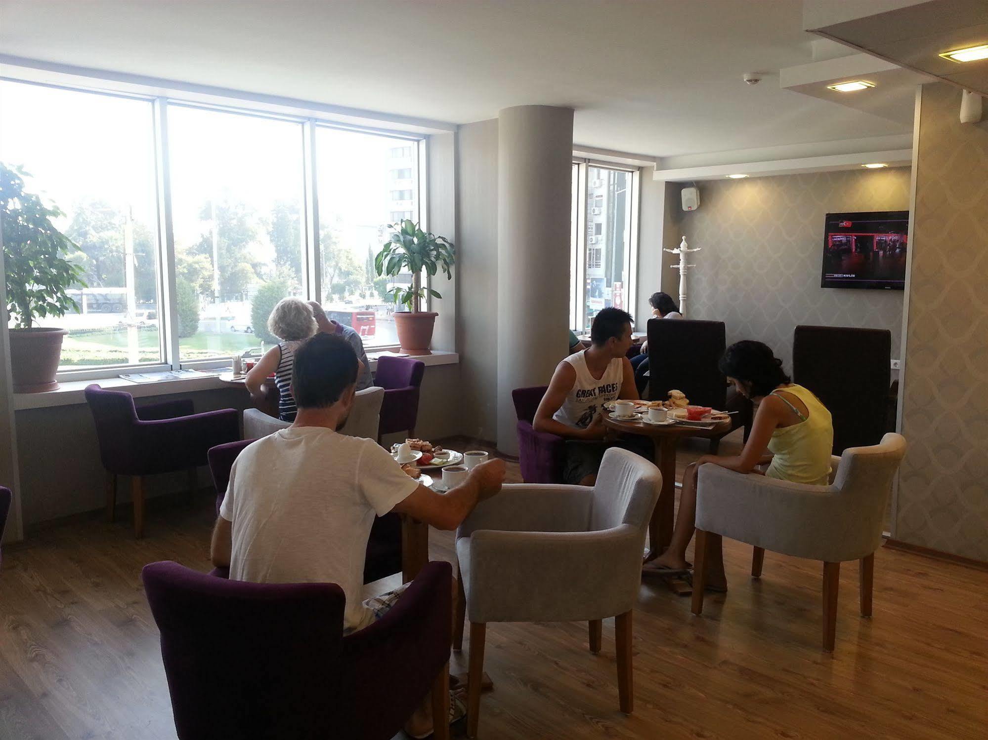 Walk In Hotel İzmir Ngoại thất bức ảnh